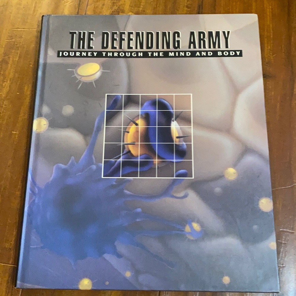 Vintage Time Life : The Defending Army book‎